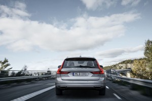 Volvo V90 Station Wagon (8)