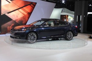 2017 kia cadenza (12)