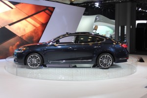 2017 kia cadenza (14)