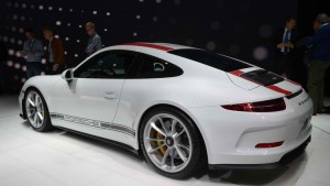 2017 porsche 911 r (2)