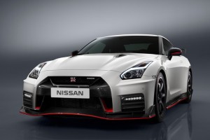 2017-nissan-nismo-gtr-13