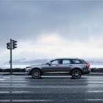 New Volvo V90 Cross Country Driving