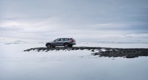 New Volvo V90 Cross Country Driving