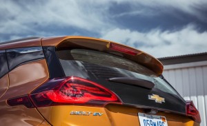 2017-chevrolet-bolt-ev-12