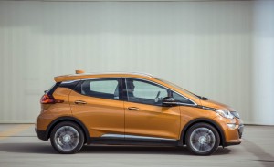 2017-chevrolet-bolt-ev-3