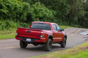 2017-toyota-tacoma-trd-pro-3