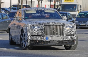 2018-rolls-royce-phantom-11