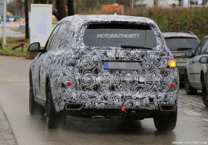 2019-bmw-x7-13