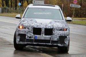 2019-bmw-x7-3