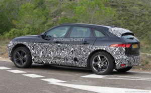 2019-jaguar-i-pace-test-mule-spy-shots-6