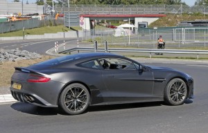 aston-martin-vanquish-21