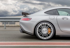 mercedes-amg-gt-3