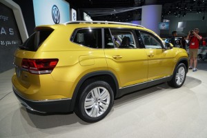 volkswagen-atlas-11