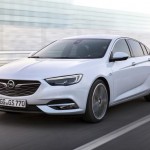 2017-opel-insignia-15