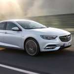 2017-opel-insignia-2