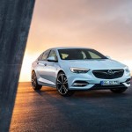 2017-opel-insignia-5