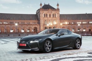 2018-lexus-lc-500-1