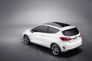 2018-ford-fiesta-16