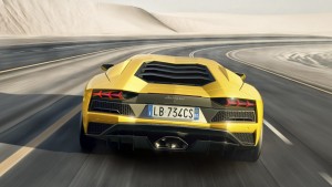 lamborghini-aventador-s-11