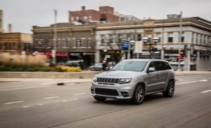 2017 Jeep Grand Cherokee SRT (41)