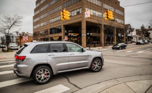 2017 Jeep Grand Cherokee SRT (45)