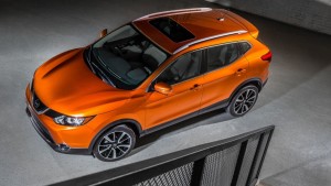 2017-nissan-rogue-sport-5