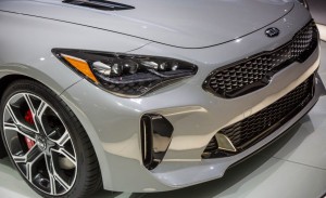 2018 Kia Stinger (40)