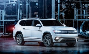 2018-volkswagen-atlas-r-line-15