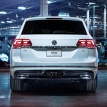 2018-volkswagen-atlas-r-line-2