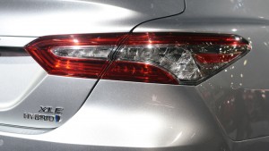 2018 toyota camry hybrid (12)