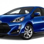 toyota prius c (2)