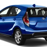 toyota prius c (4)