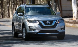 2017 Nissan Rogue Hybrid (16)