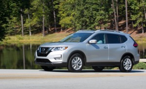 2017 Nissan Rogue Hybrid (19)