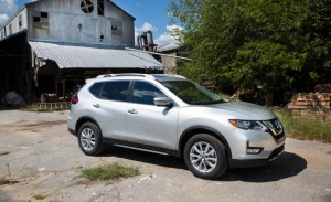 2017 Nissan Rogue Hybrid (23)