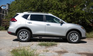 2017 Nissan Rogue Hybrid (24)