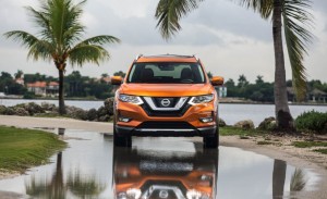 2017 Nissan Rogue Hybrid (32)