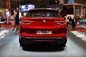 alfa romeo stelvio (3)