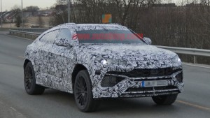 lamborghini urus (16)