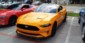 ford mustang gt (1)