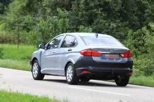 2019 honda insight (9)