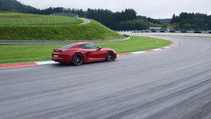 porsche 718 cayman gts and 718 boxster gts (10)