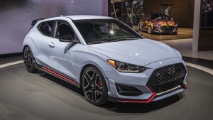 2019 hyundai veloster (1)