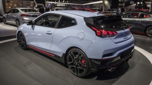 2019 hyundai veloster (2)