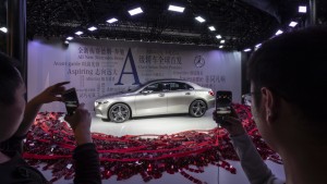 Mercedes-Benz Cars am Vortag der Auto China 2018: Die neue A-Klasse L Limousine feiert Weltpremiere in Peking