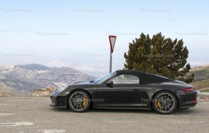 2018-porsche-911-speedste-14_1600x0w