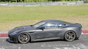 aston martin dbs superleggera (5)