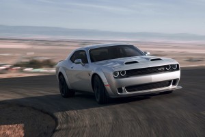 dodge challenger srt (1)