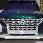 hyundai grandmaster three-row suv (1)