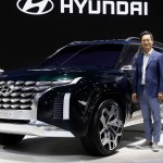 hyundai grandmaster three-row suv (8)